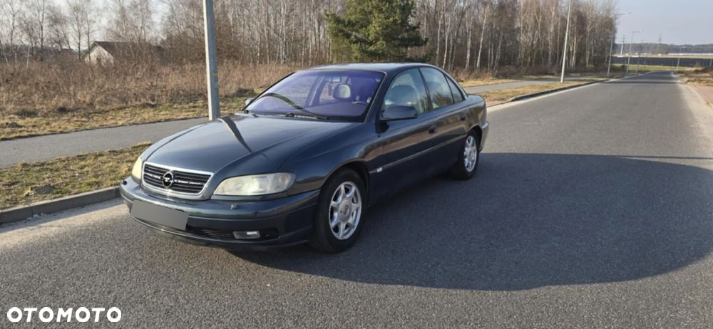 Opel Omega 2.6 Elegance - 3