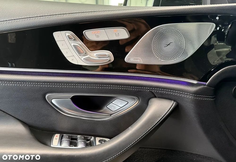 Mercedes-Benz AMG GT - 11