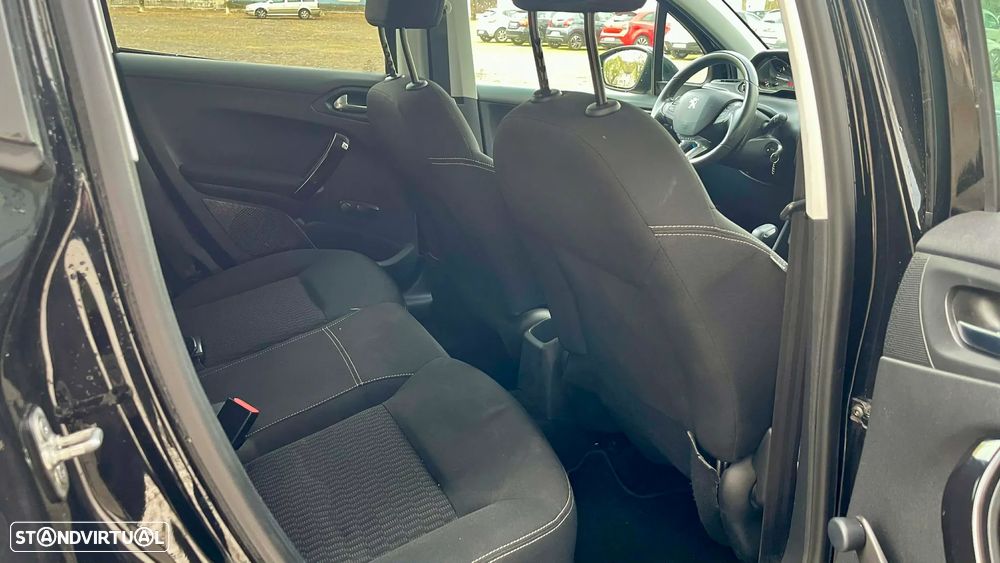 Peugeot 208 1.6 BlueHDi Allure - 14