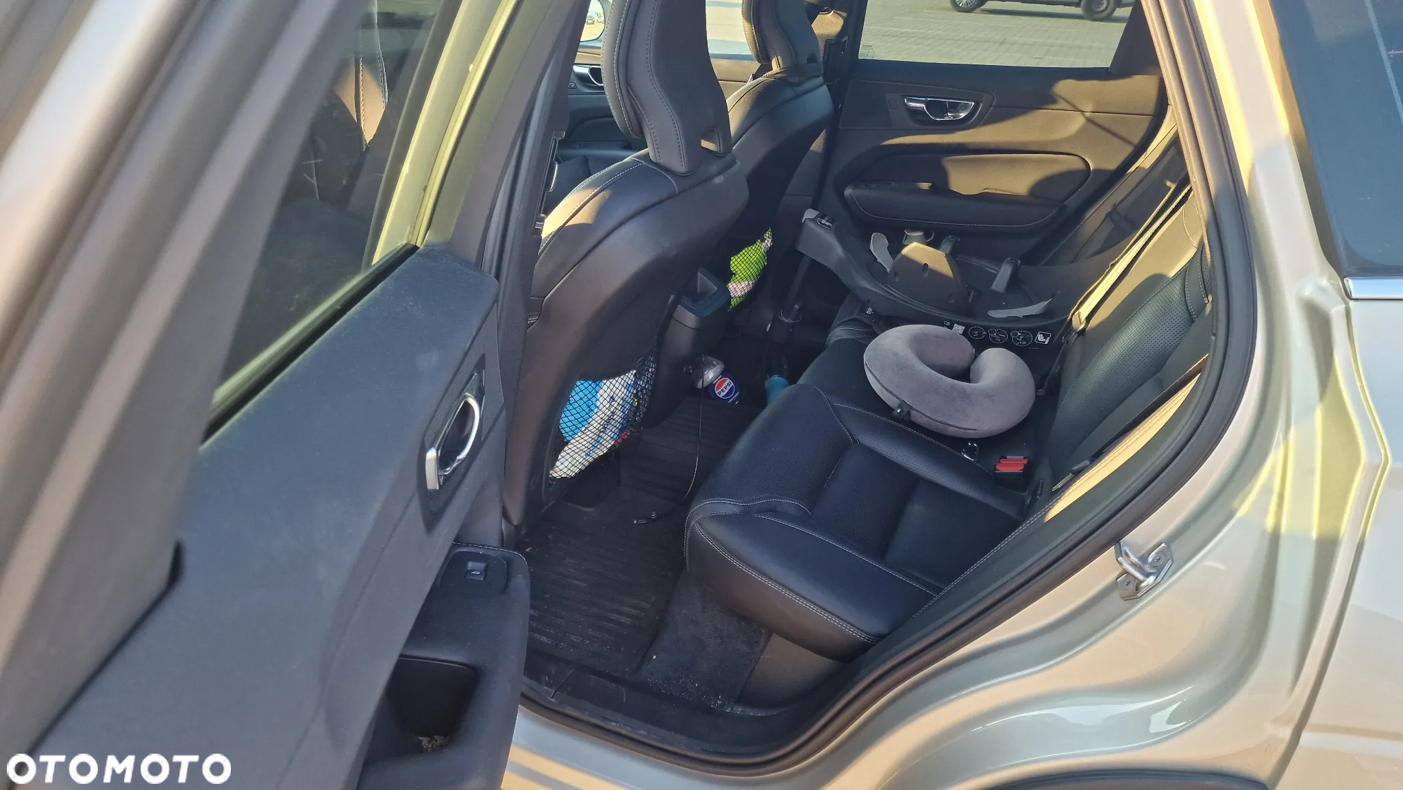 Volvo XC 60 T4 Inscription - 9