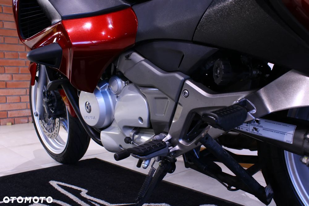 Honda Deauville - 22