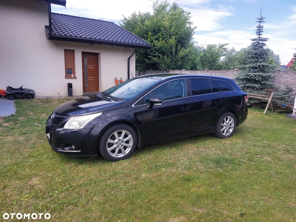 Toyota Avensis 2.0 D-4D 2010 - 4