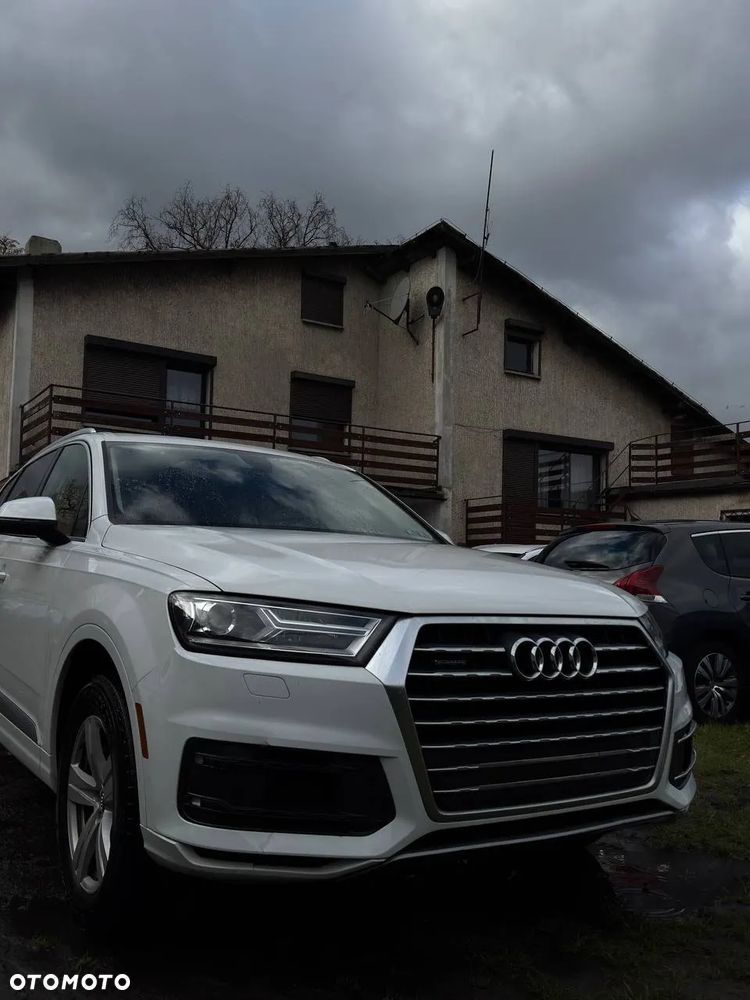 Audi Q7 - 17