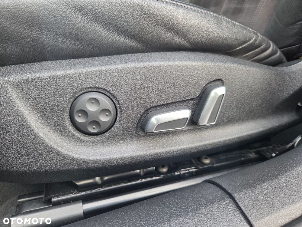 Audi A6 Allroad 3.0 TDI Quattro S tronic - 25