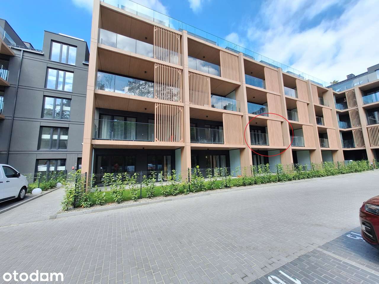 Apartament 2 pok.36,55m2, umeblowany ,balkon 15m2 + miejsce w garażu