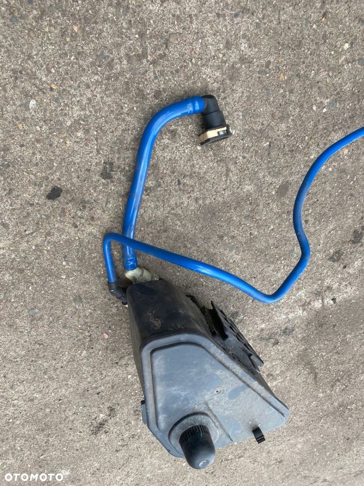 MERCEDES 176 cla 117 AMG 45 filtr przewody paliwa - 1