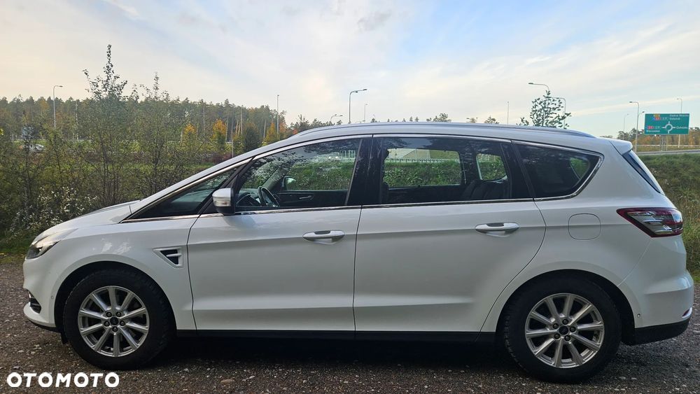 Ford S-Max 2.0 TDCi Titanium PowerShift - 8