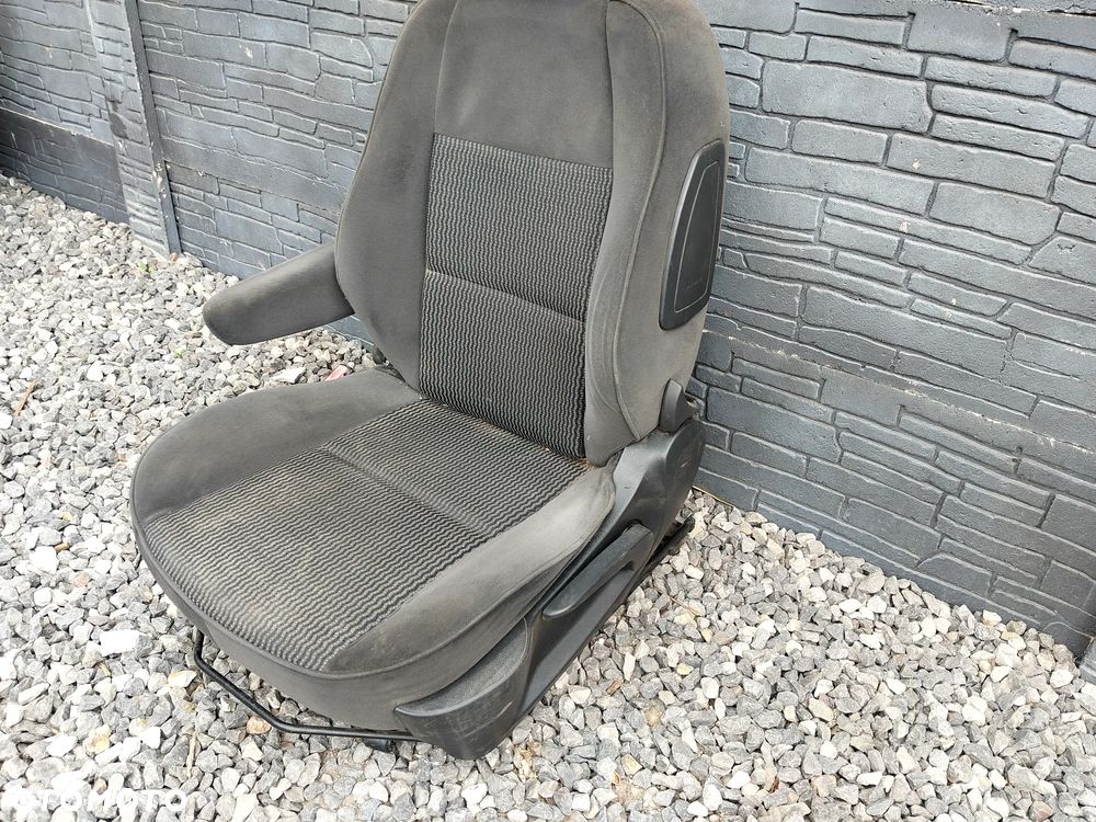 FOTEL LEWY KIEROWCY PEUGEOT 207 307 PODŁOKIETNIK - 5