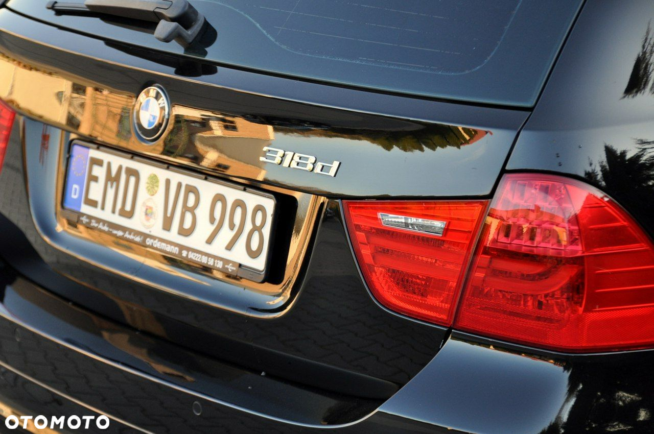 BMW Seria 3 - 16