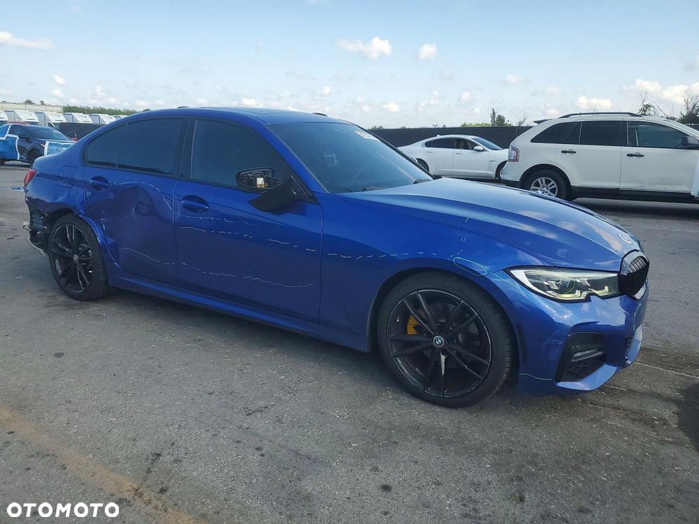 BMW Seria 3 330i xDrive Edition M Sport Shadow - 4
