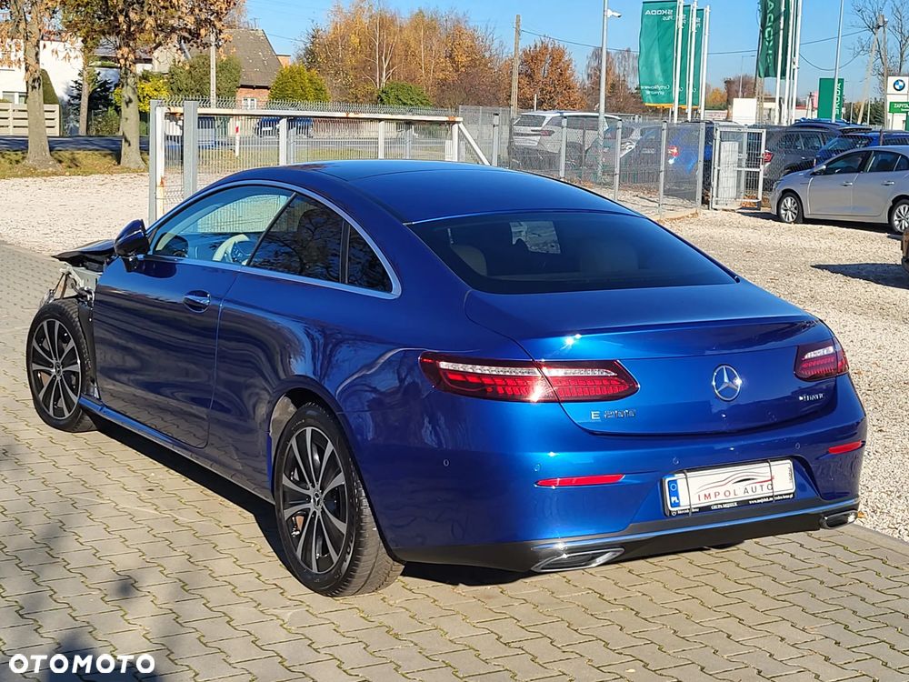 Mercedes-Benz Klasa E 200 4Matic 9G-TRONIC Avantgarde - 3