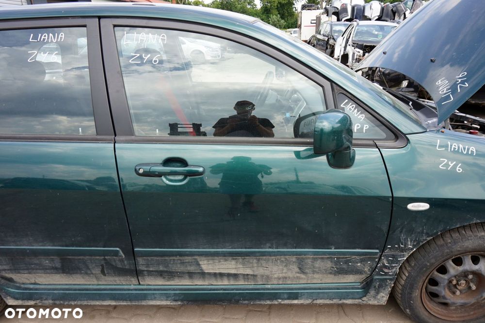 DRZWI PRZEDNIE PRAWE LIANA  HB ZY6  ZIELONY SUZUKI 2001-2010 - 1