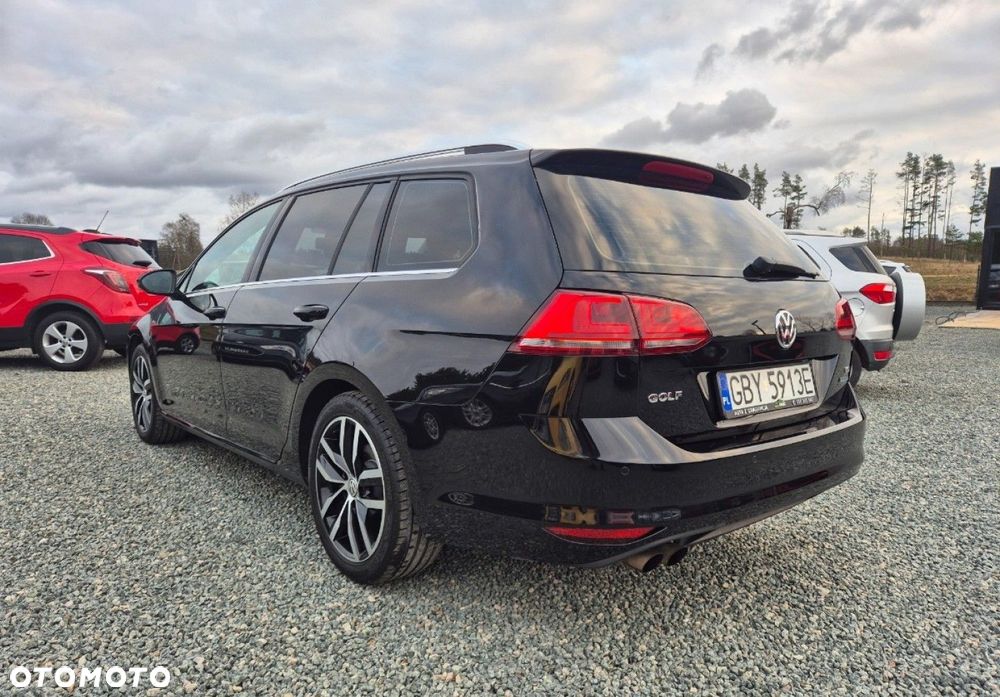 Volkswagen Golf - 30