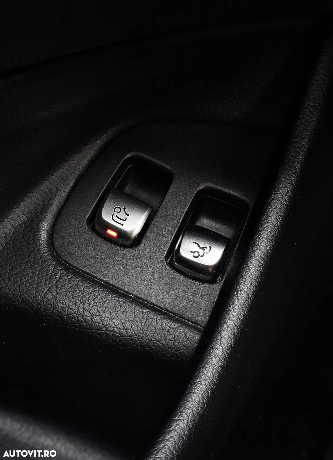 Mercedes-Benz E 220 d T-Modell 4MATIC Aut. - 20