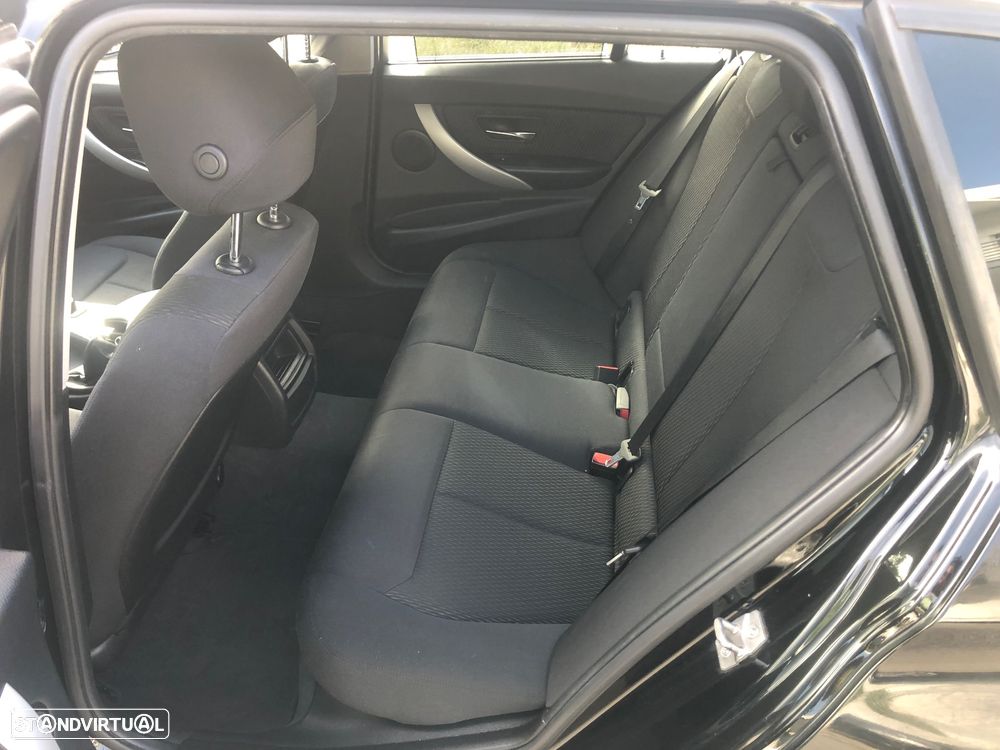 BMW 320 d - 7