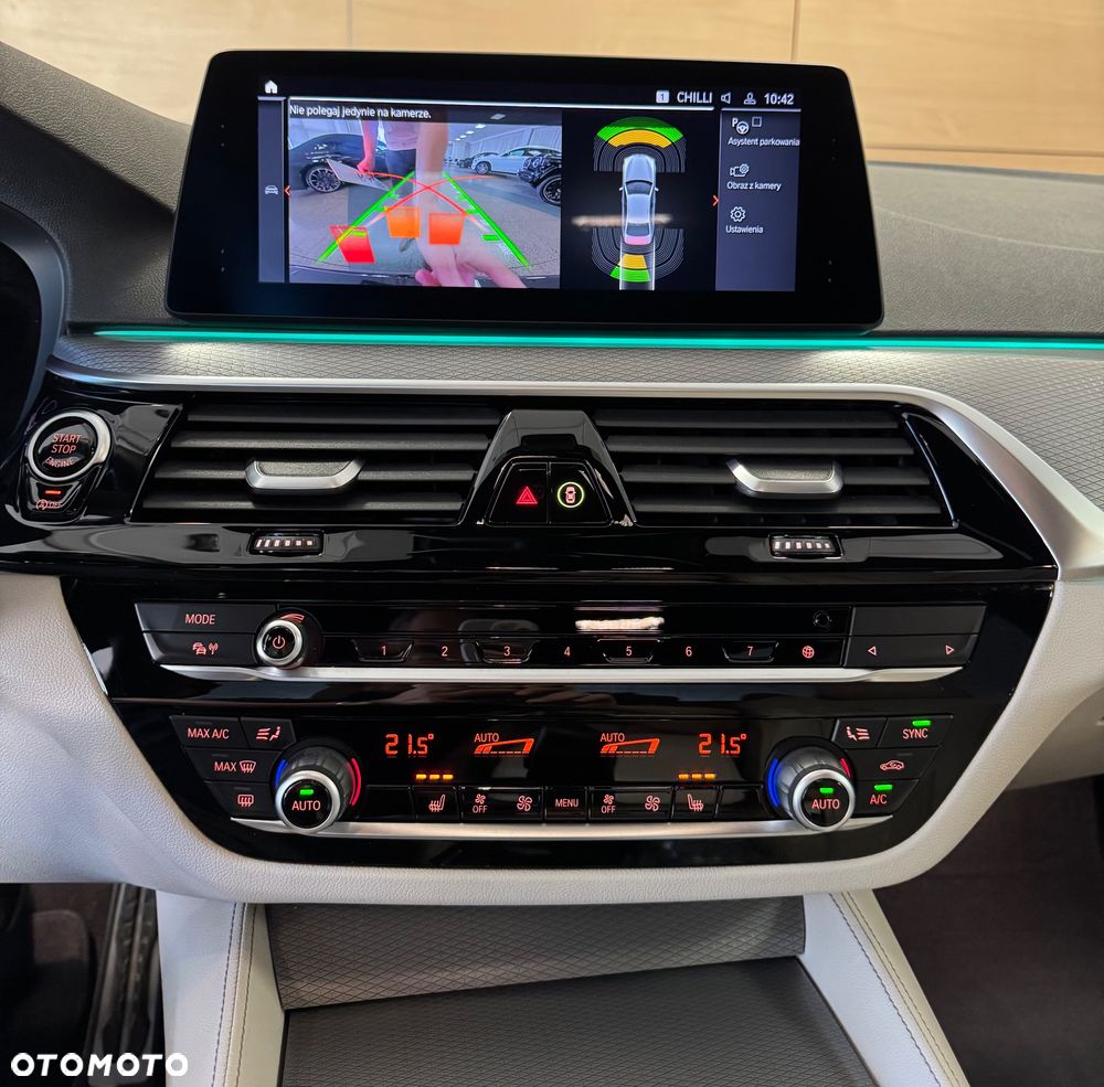 BMW Seria 5 520d xDrive M Sport sport - 17