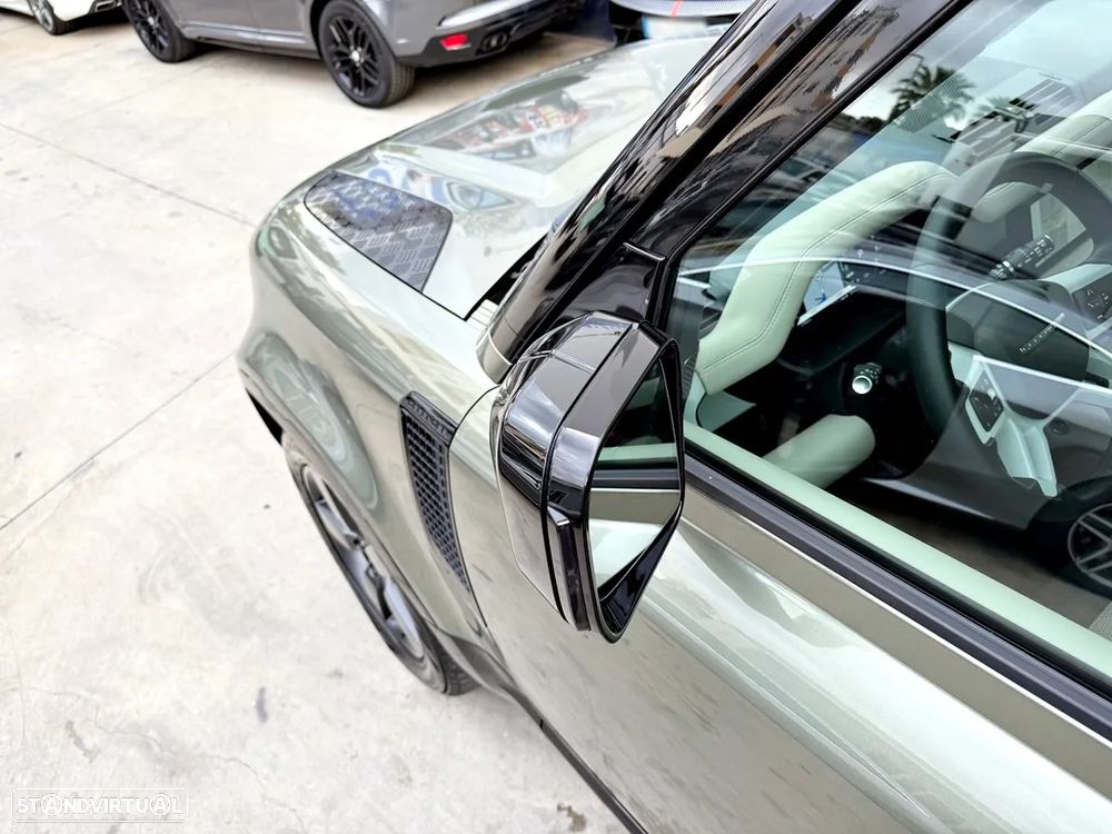 Land Rover Defender 2.0 P400e 110 AWD X-Dynamic SE - 50