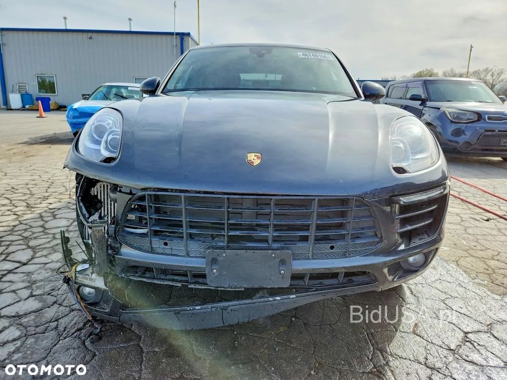 Porsche Macan - 4