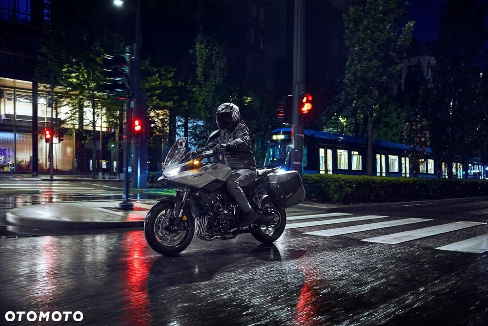 Honda CB - 18
