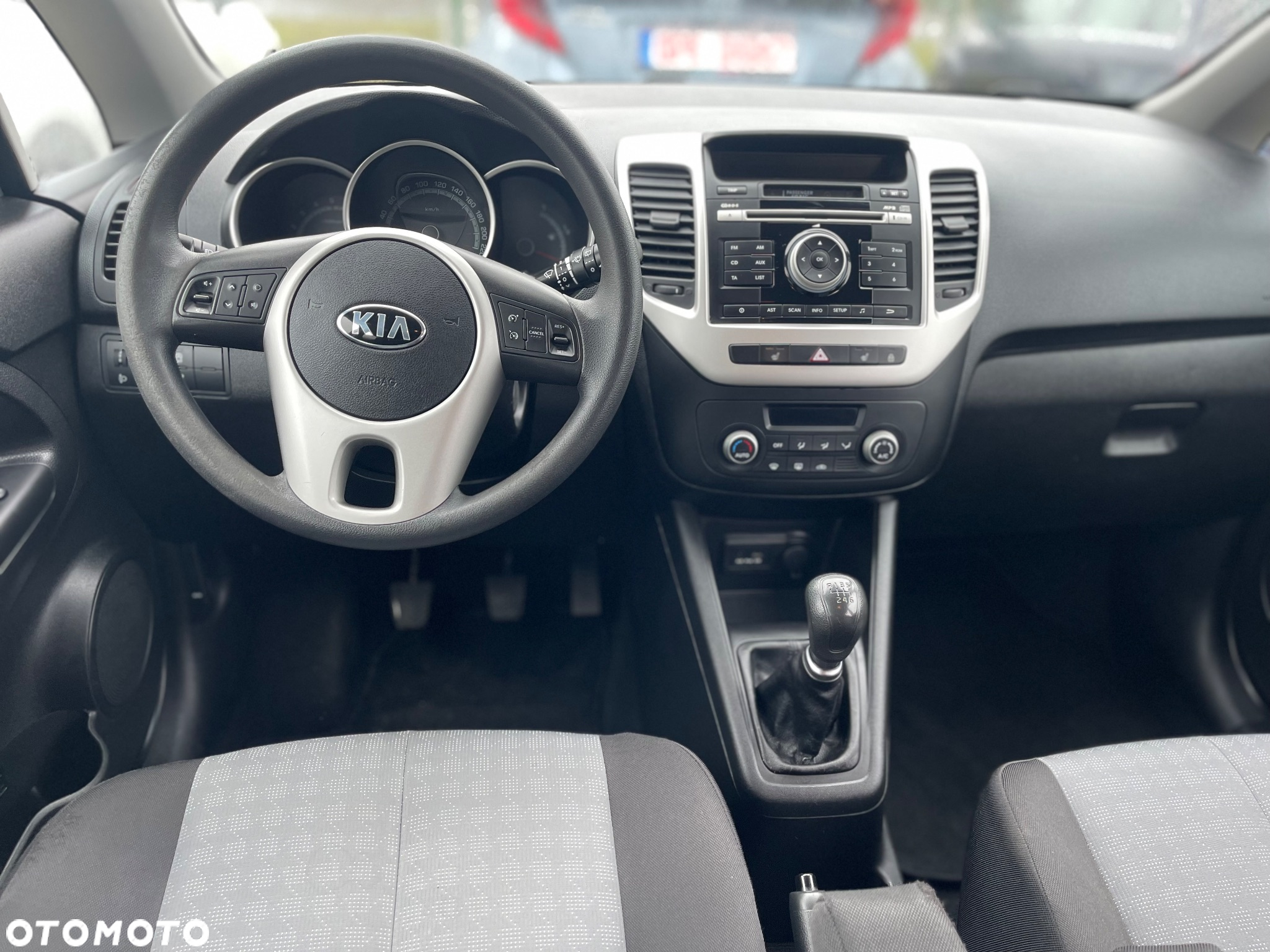 Kia Venga 1.4 CRDi 90 ISG Spirit - 6