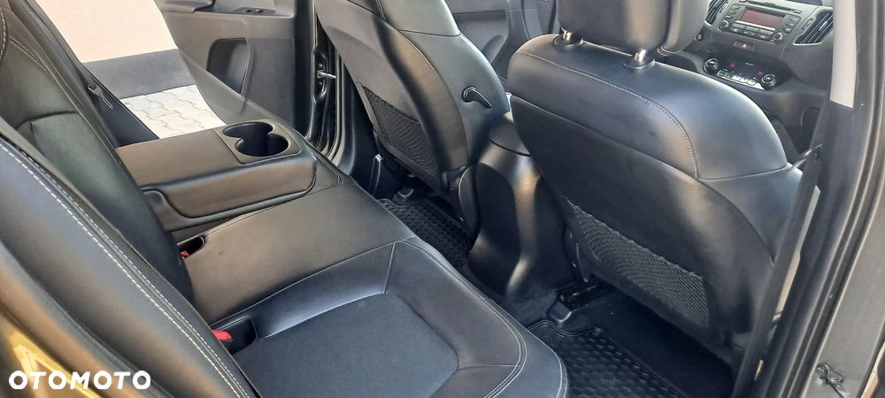 Kia Sportage 2,0 CRDI AWD Spirit - 38