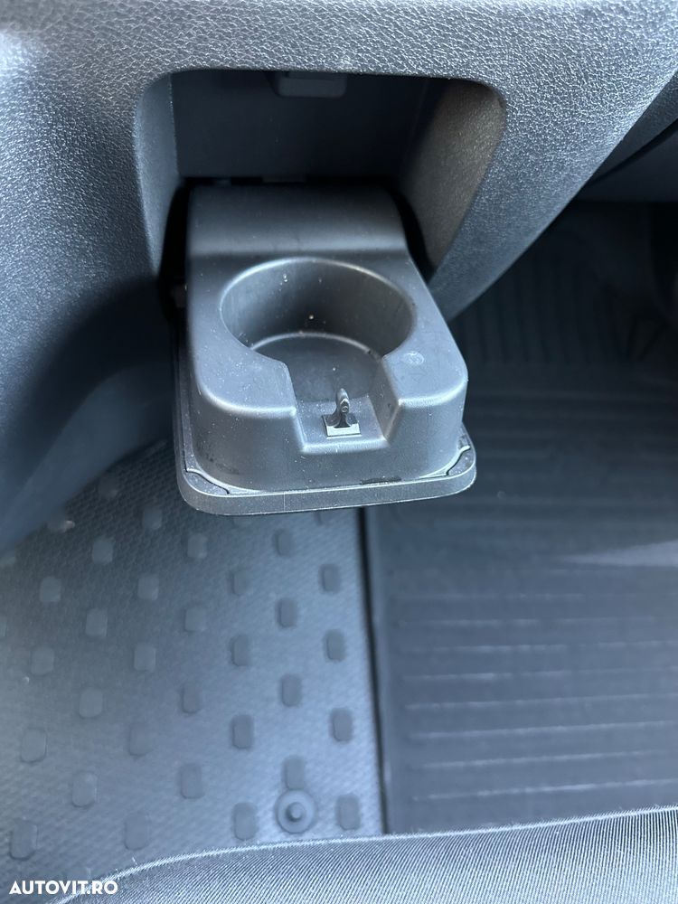 Renault Trafic - 17