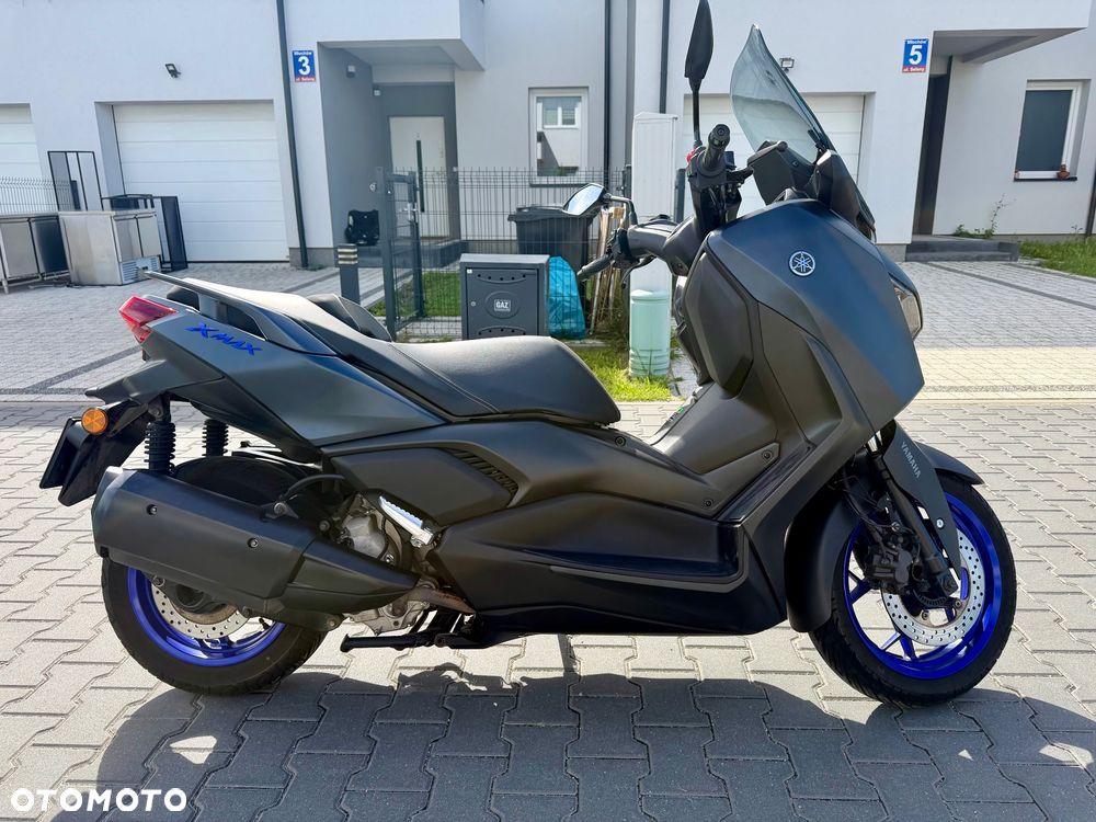 Yamaha X-max - 5