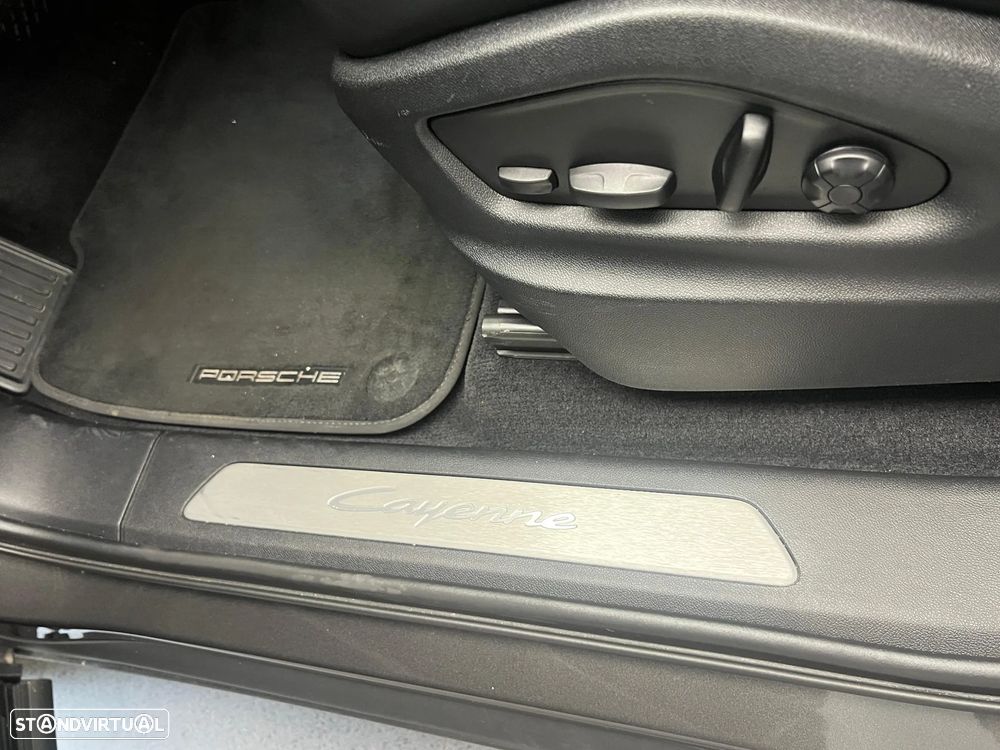 Porsche Cayenne Coupé - 21