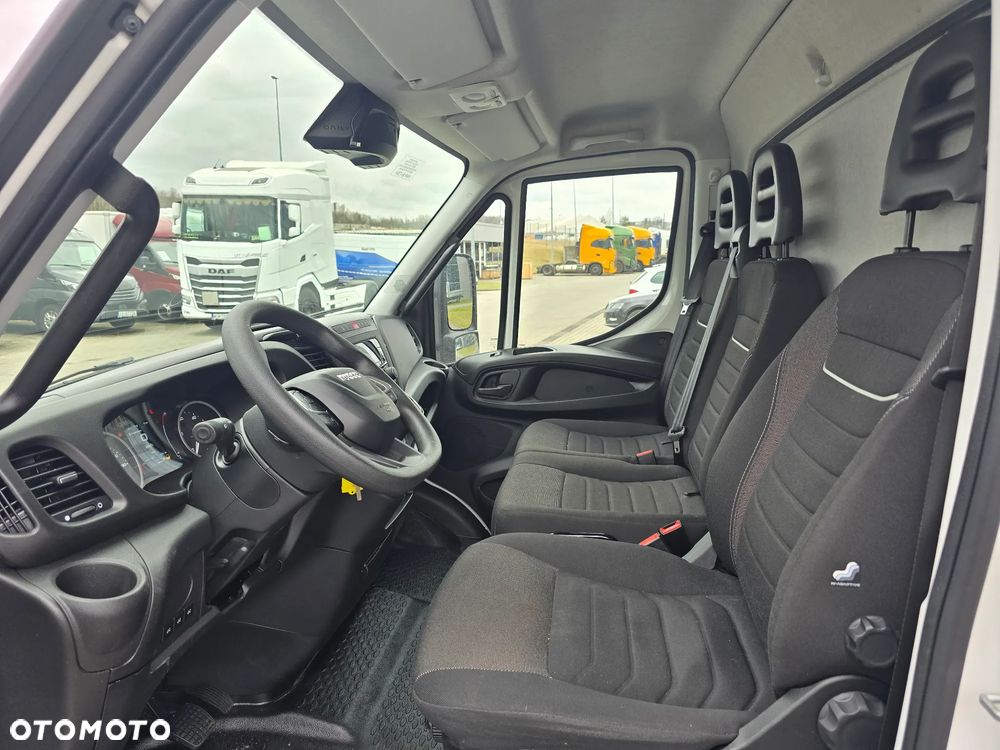 Iveco DAILY 70C18 - 9