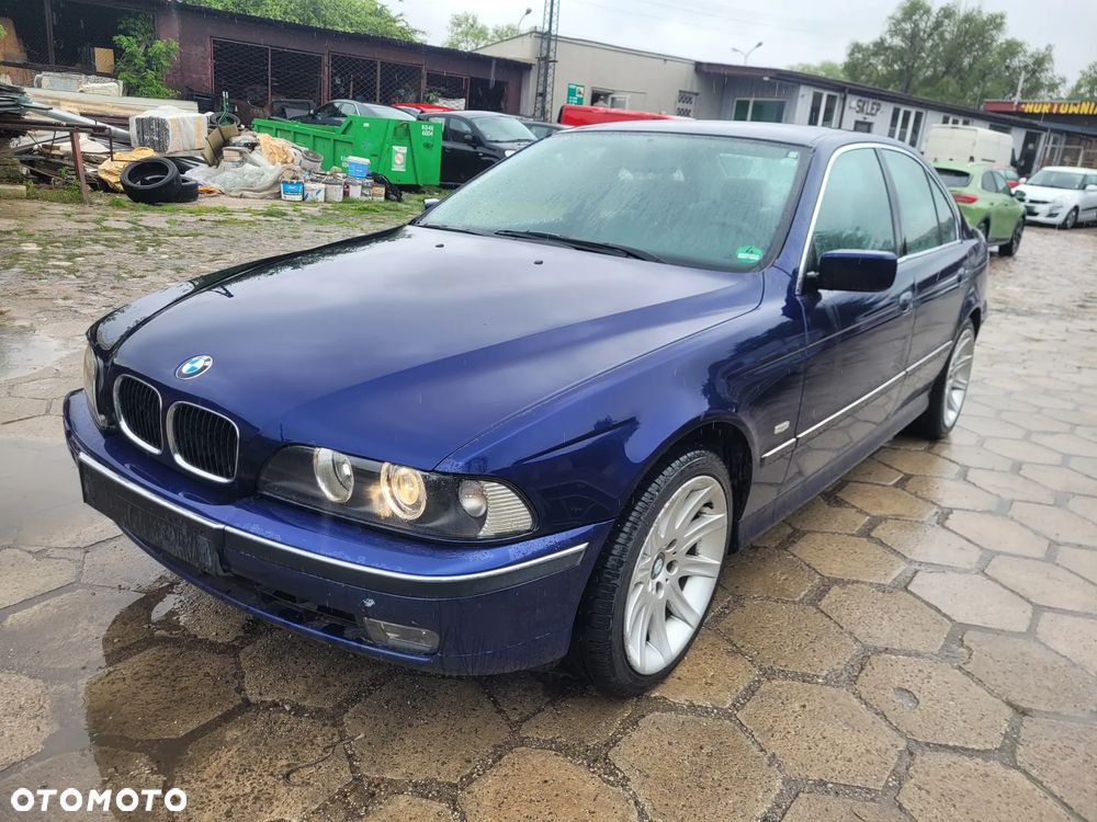BMW Seria 5 523i - 1
