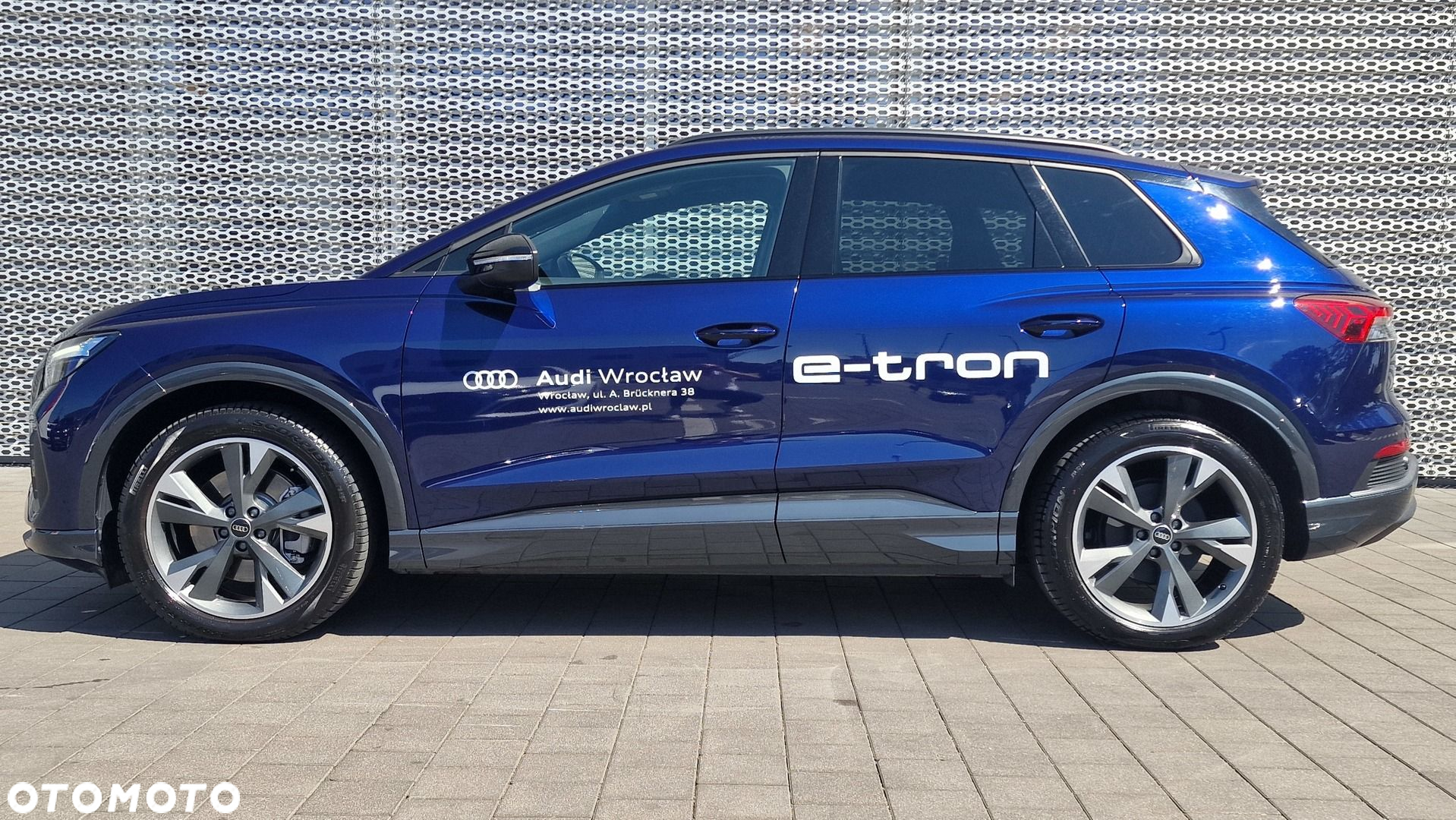 Audi Q4 - 5