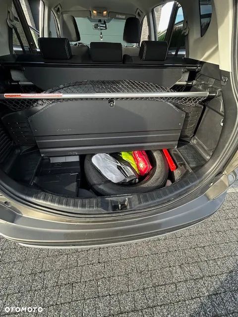 Toyota RAV4 - 9