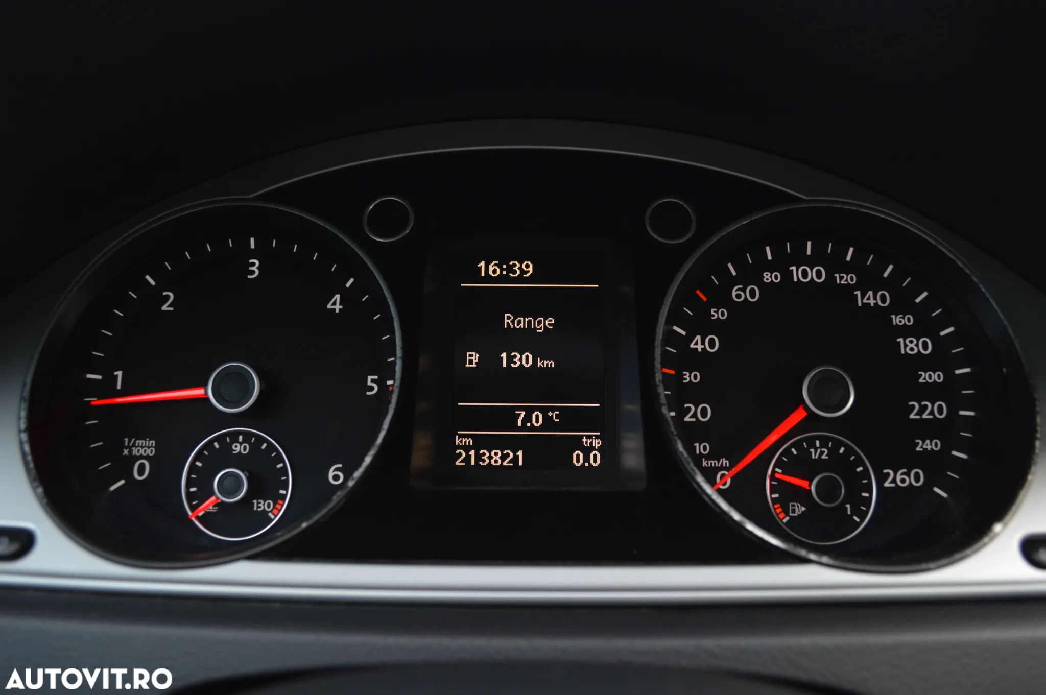 Volkswagen Passat 1.6 TDI BlueMotion - 20