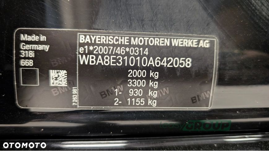 BMW Seria 3 318i - 9