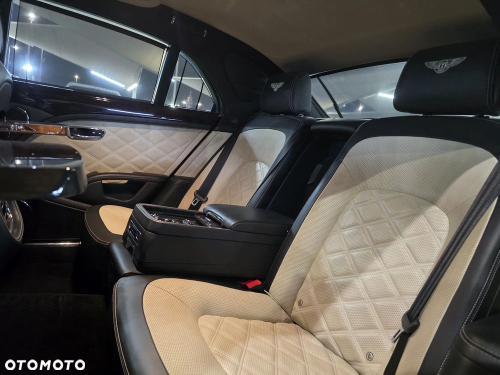 Bentley Mulsanne - 33