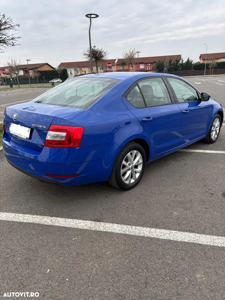 Skoda Octavia - 18