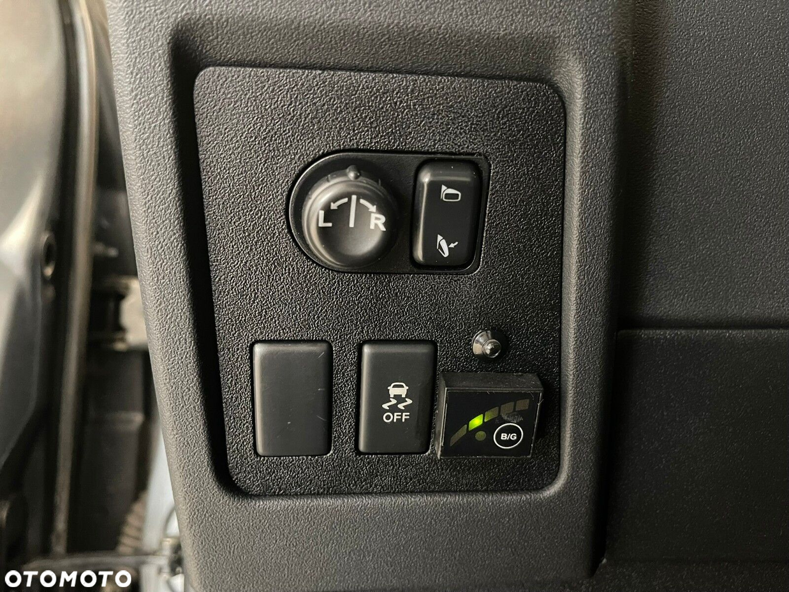 Nissan Qashqai 2.0 4x4 Tekna - 25