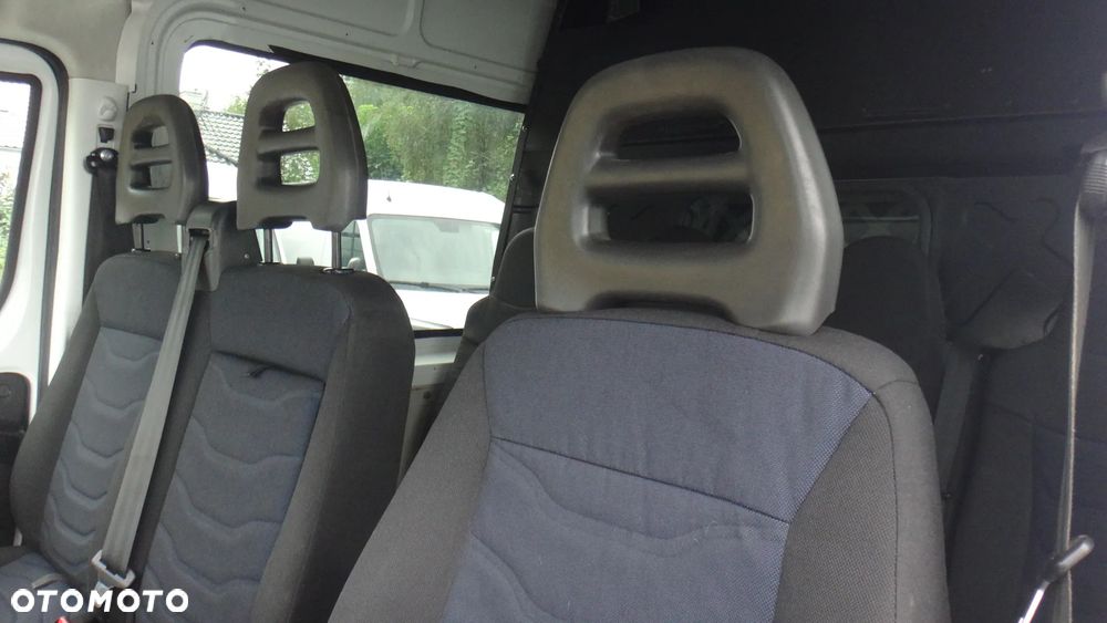Iveco 35s16 - 12