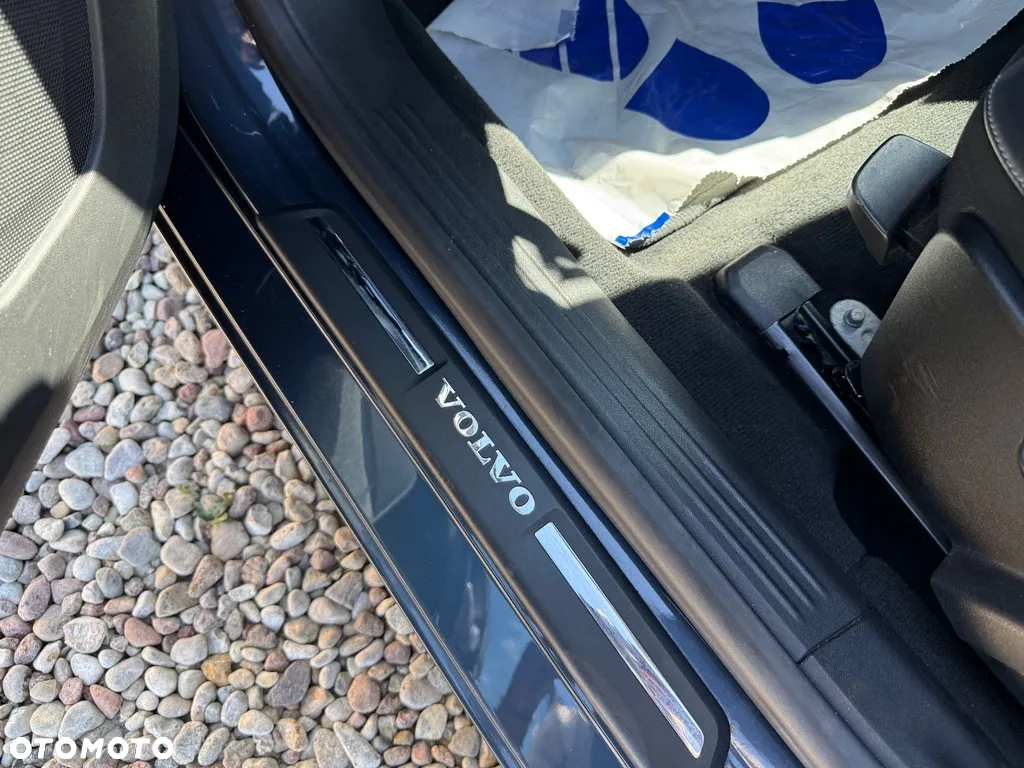 Volvo V40 D2 Geartronic Momentum - 21