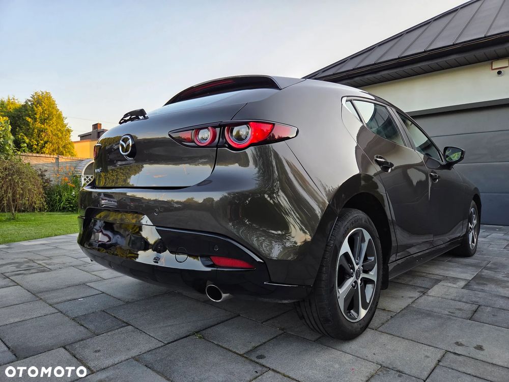 Mazda 3 e-SKYACTIV-G 2.0 M HYBRID DRIVE - 7