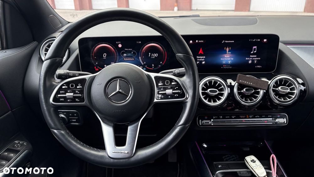 Mercedes-Benz GLA 250 4Matic 8G-DCT AMG Line - 36