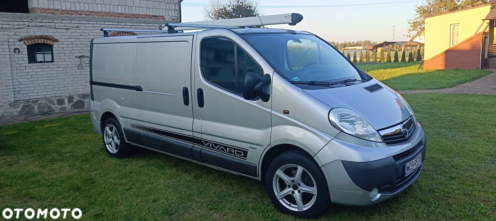 Opel VIVARO - 2