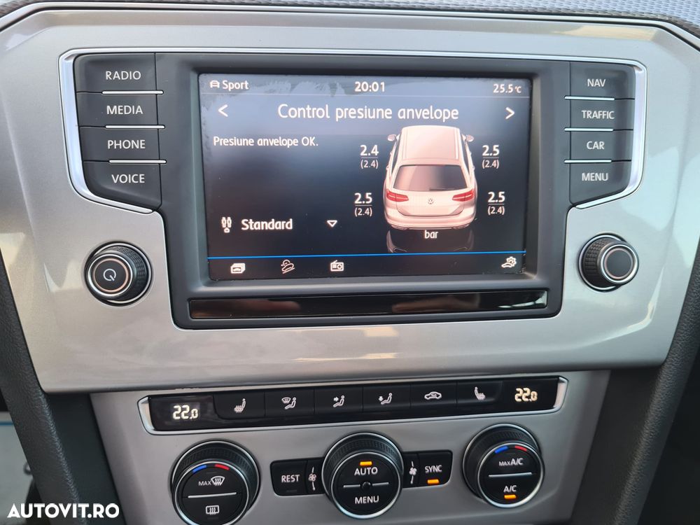 Volkswagen Passat Alltrack - 21