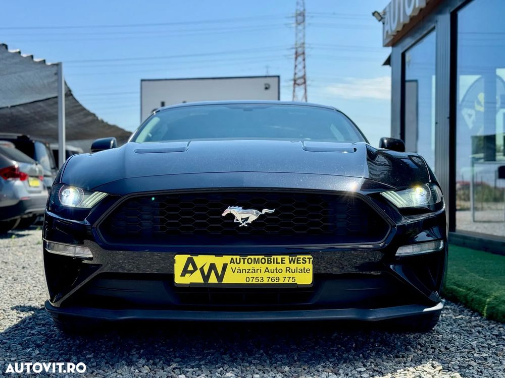 Ford Mustang 2.3 Eco Boost - 10