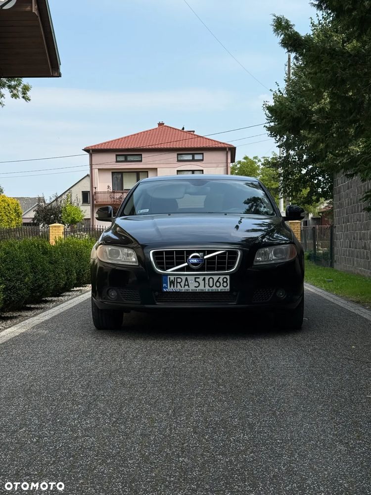 Volvo V70 - 2