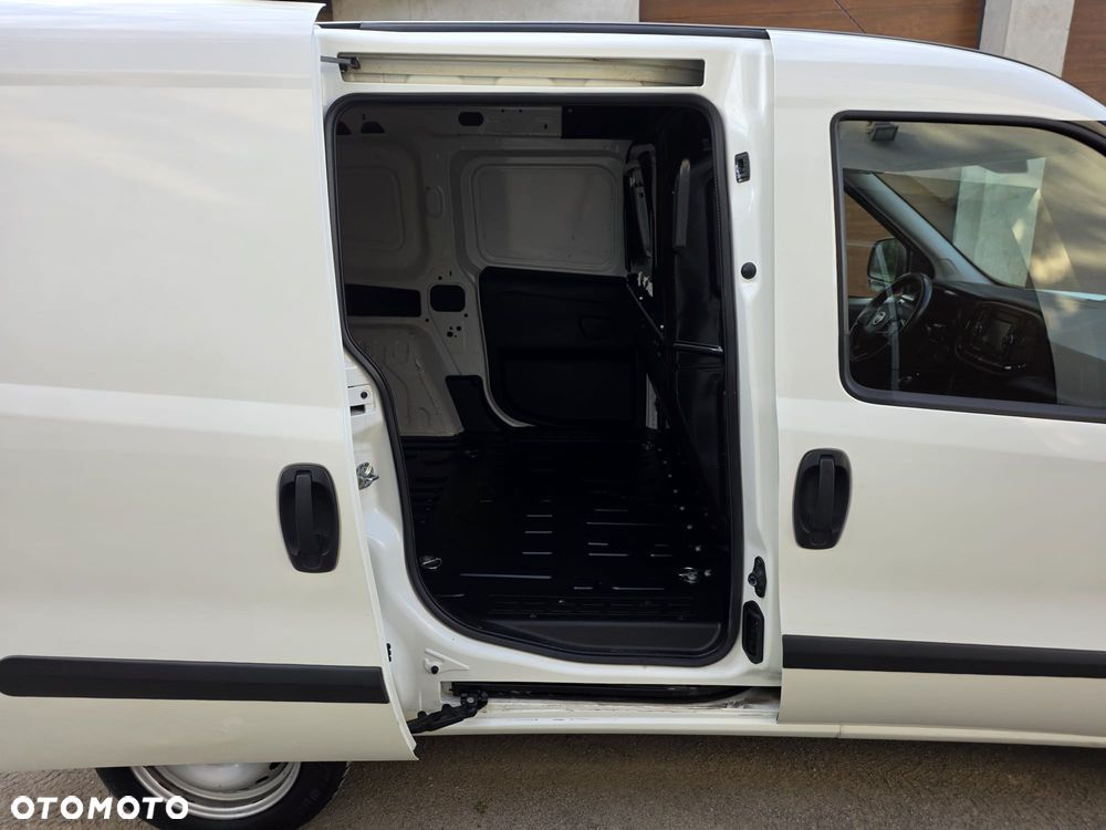 Fiat DOBLO - 13