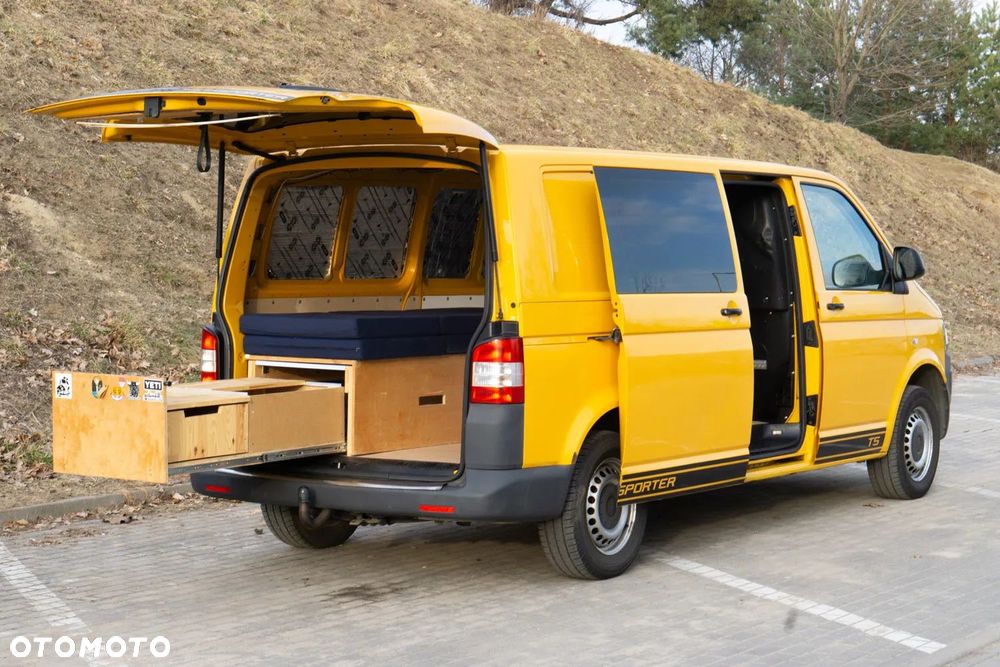 Volkswagen Transporter - 22