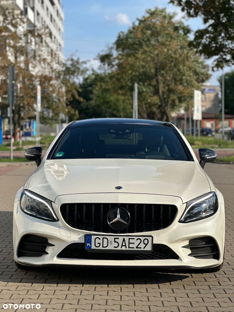 Mercedes-Benz Klasa C 300 9G-TRONIC AMG Line - 4