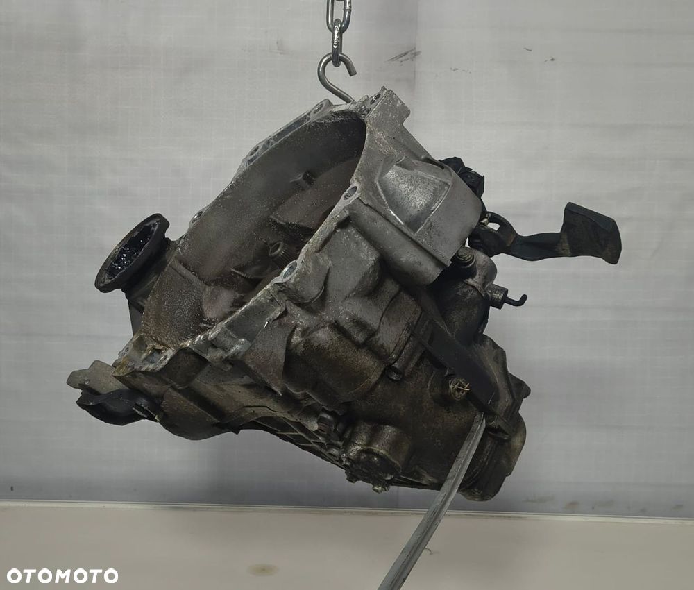 Manualna skrzynia biegów LHY 6-biegowa Audi VW Skoda Seat 1.4 TSI - 3