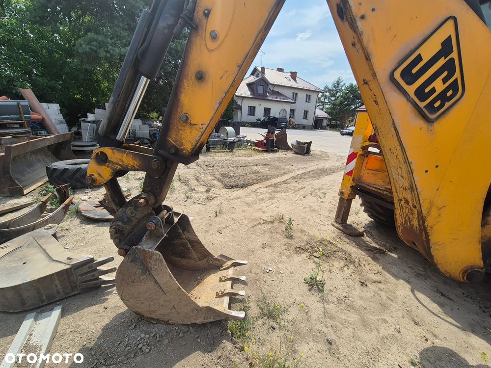 JCB 3 CX - 8